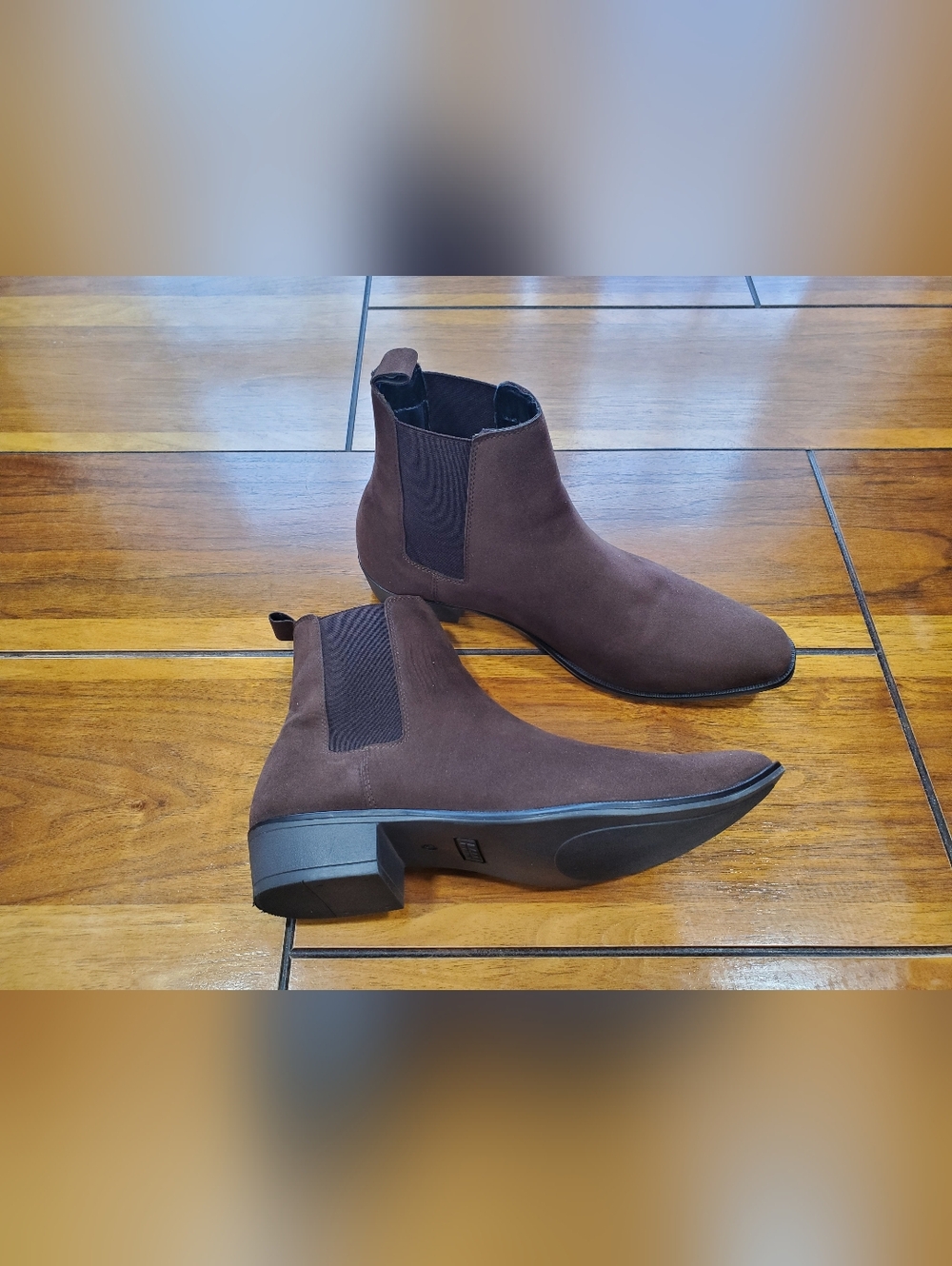 Men's Chocolate Brown Classic Chelsea Boots